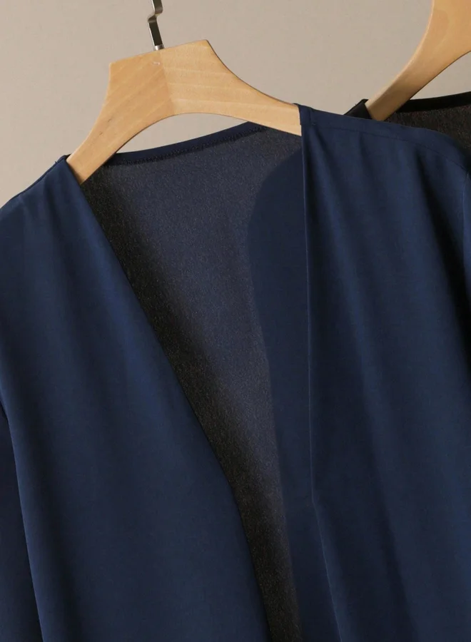 تايك تو عباية كحلي مفتوحة بأكمام بالون