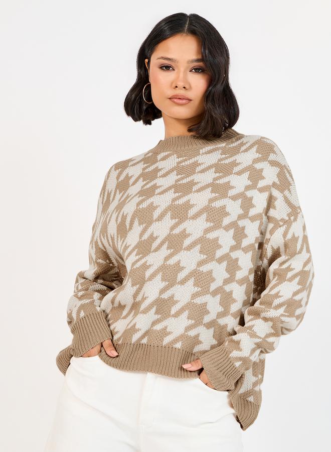 Styli Boxy Fit Regular Length Houndstooth Pattern Sweater - Image 1