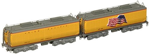 Kato USA Model Train Products N Scale Union Pacific Water Tender 2-Car Set - Image 5