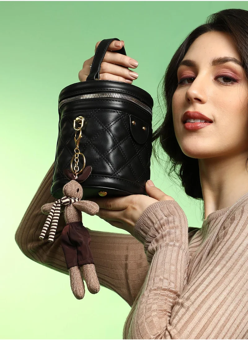 صوص هاوت The Quilted Bucket Bag - Midnight Black