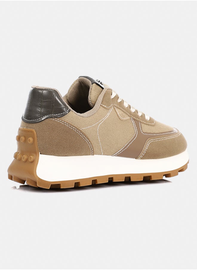 DejaVu Fashionable Sneakers  - Image 3