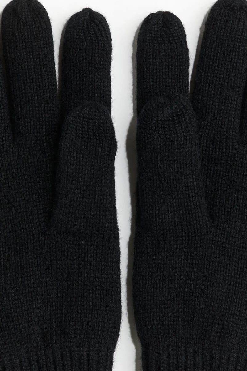 H&M Knitted Smartphone Gloves
