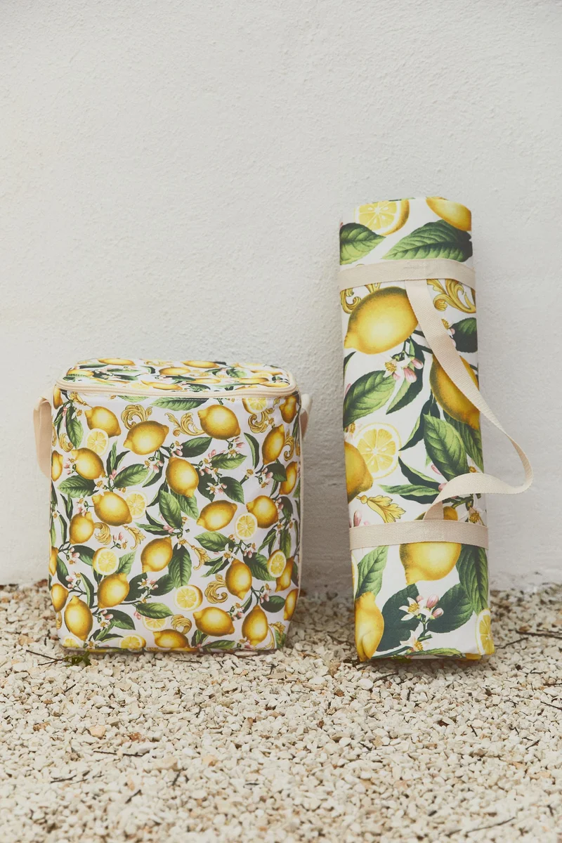 اتش اند ام حقيبة كبيرة رائعة