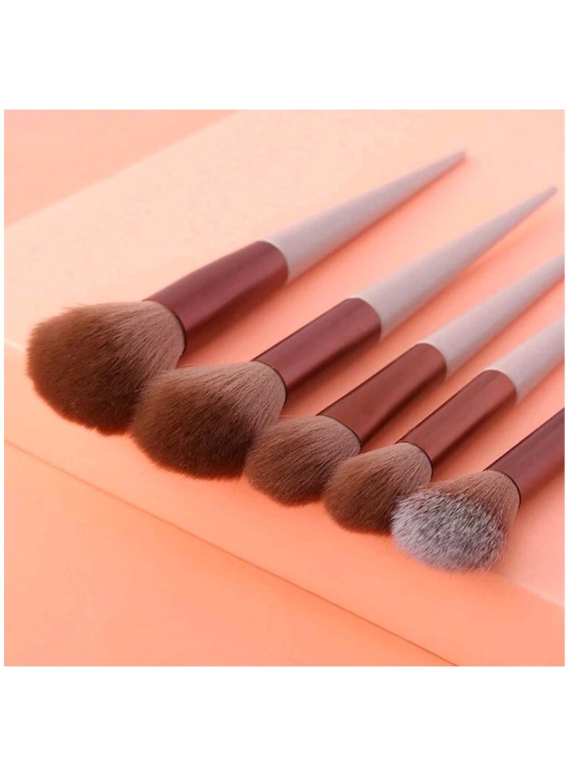13 pcs makeup brush set with random gift of makeup sponge