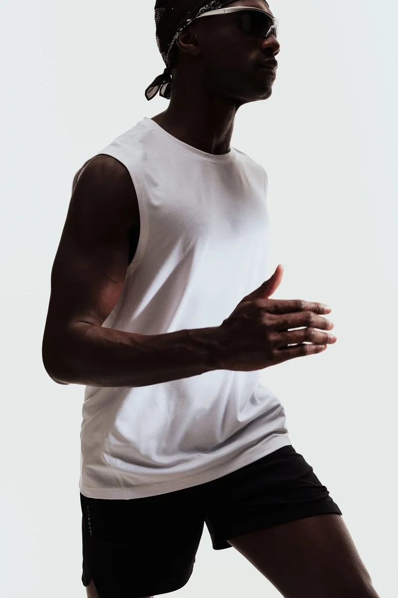 Regular Fit Sports vest top with DryMove™