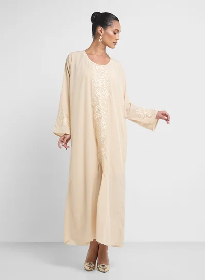 Khizana Embroidered Detail Jalabiya
