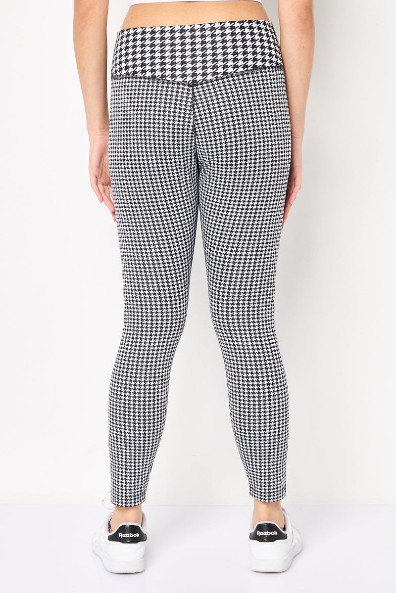 Nike Women Sportswear Fit Training 7/8 Length Leggings, Multicolor - Image 4