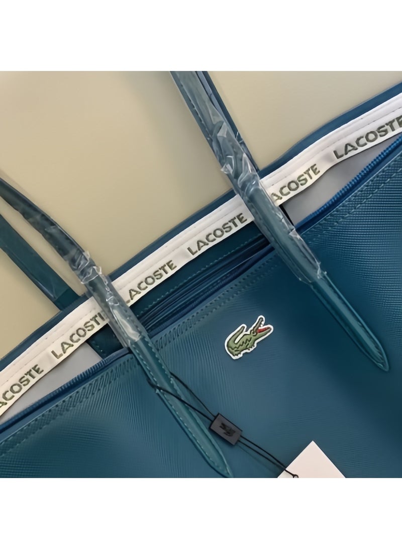 لاكوست حقيبة توت كبيرة متعددة الاستخدامات نسائية من لاكوست كونسبت بزِيب كبيرة، حقيبة كتف بحجم كبير باللون الأزرق البحيري - Image 3