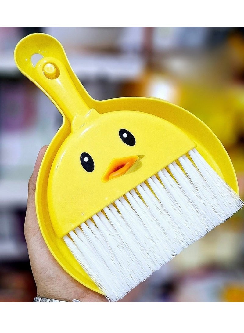 1 Piece Multi-purpose Mini Scoop and Scoop Scoop Scoop and Scoop Broom Set, Yellow Duck Cartoon Baby Broom - Image 3