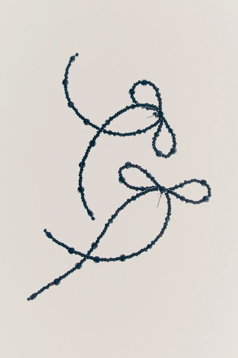 H&M Bow-Shaped Earrings