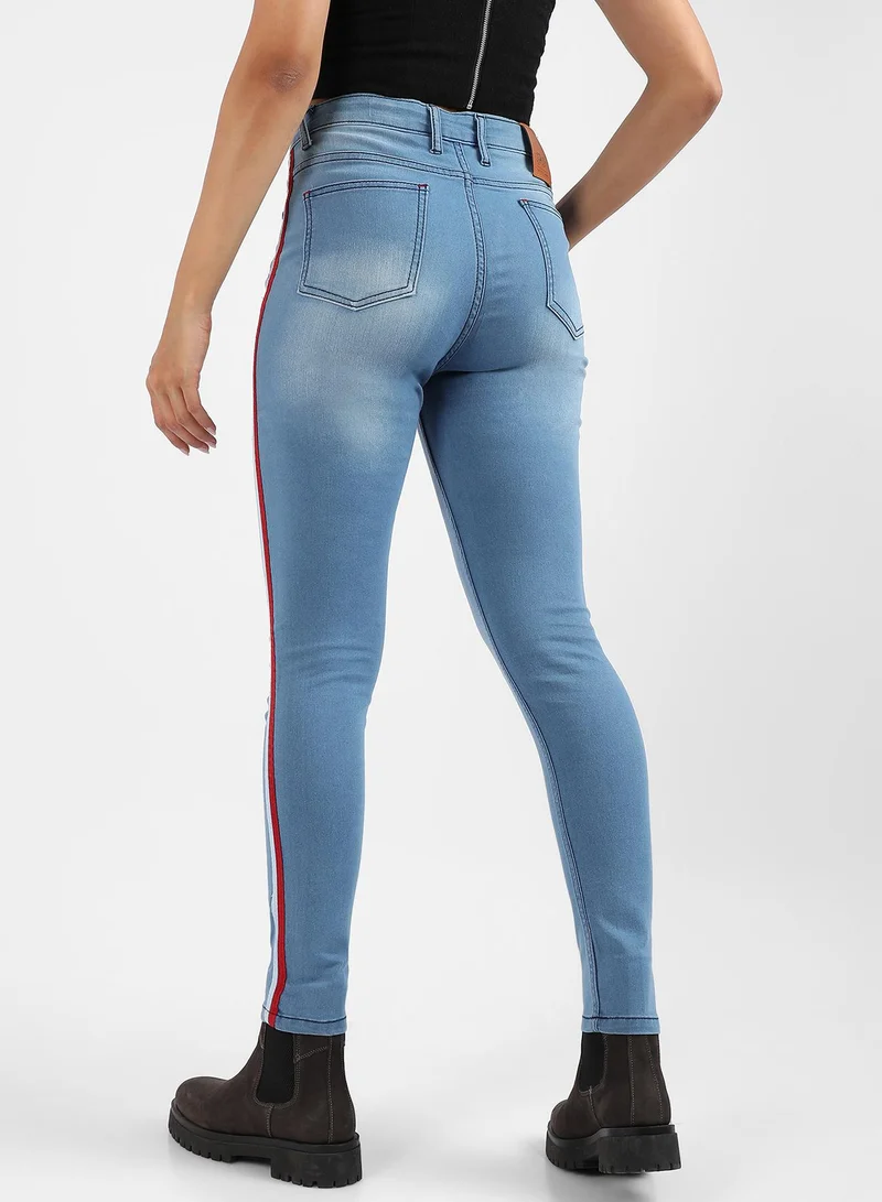 Campus Sutra Campus Sutra Women's Blue Contrast Pencil Side-Striped Denim Jeans
