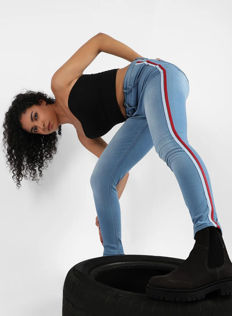 Campus Sutra Campus Sutra Women's Blue Contrast Pencil Side-Striped Denim Jeans