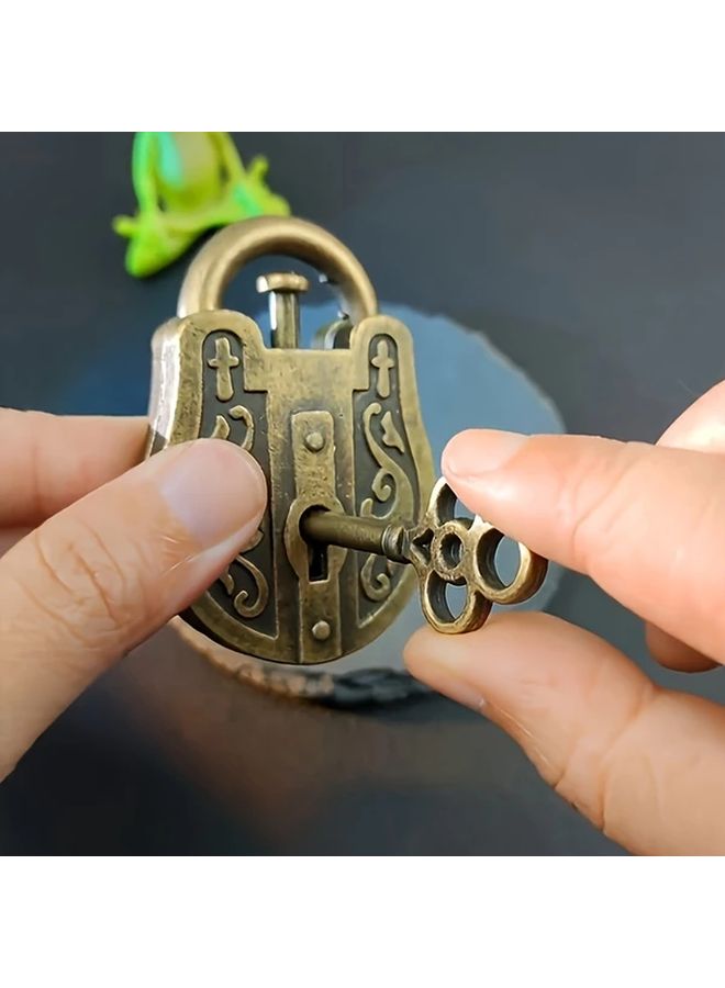 2pcs Vintage Alloy Puzzle Locks With Keys Antique Padlock Brain Teaser Magic Trick Metal - Image 2