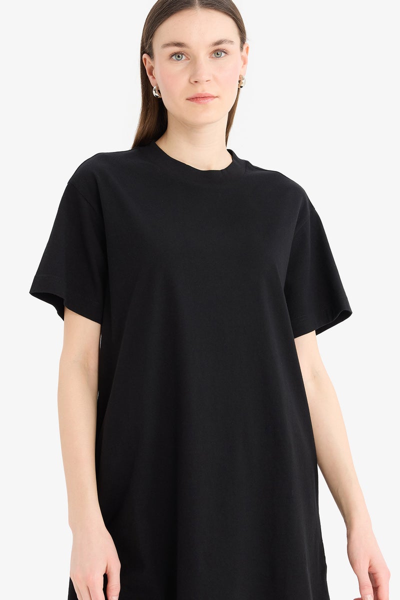 DeFacto Woman Regular Fit Crew Neck Short Sleeve Tunic - Image 1