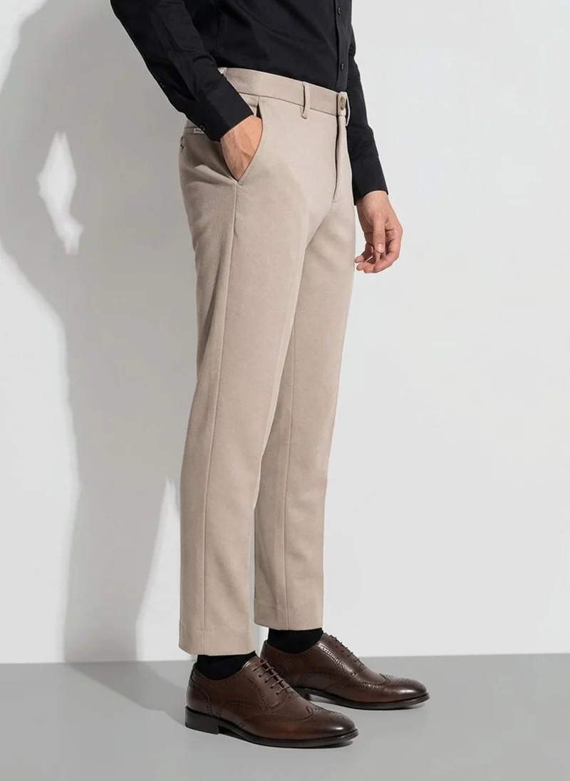 بيينغ هيومان Men Urban Slim Slim Fit Trousers