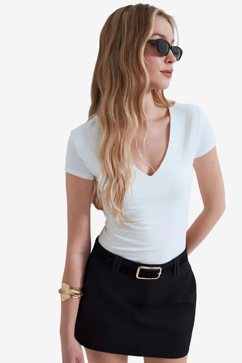 Dilvin White DILVIN Slim Fit V-Neck Knit Blouse for Women | Best Price UAE