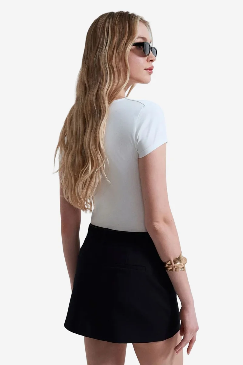 Dilvin White DILVIN Slim Fit V-Neck Knit Blouse for Women | Best Price UAE