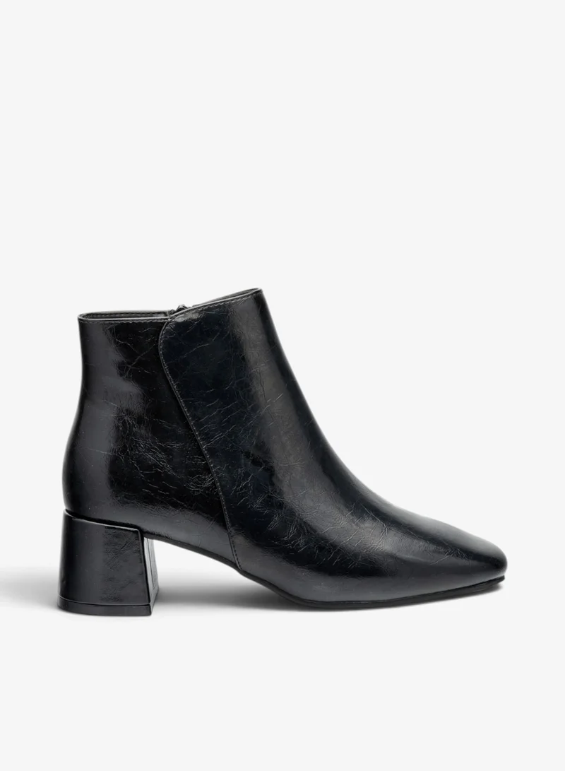 Bata Classic Everyday Boot