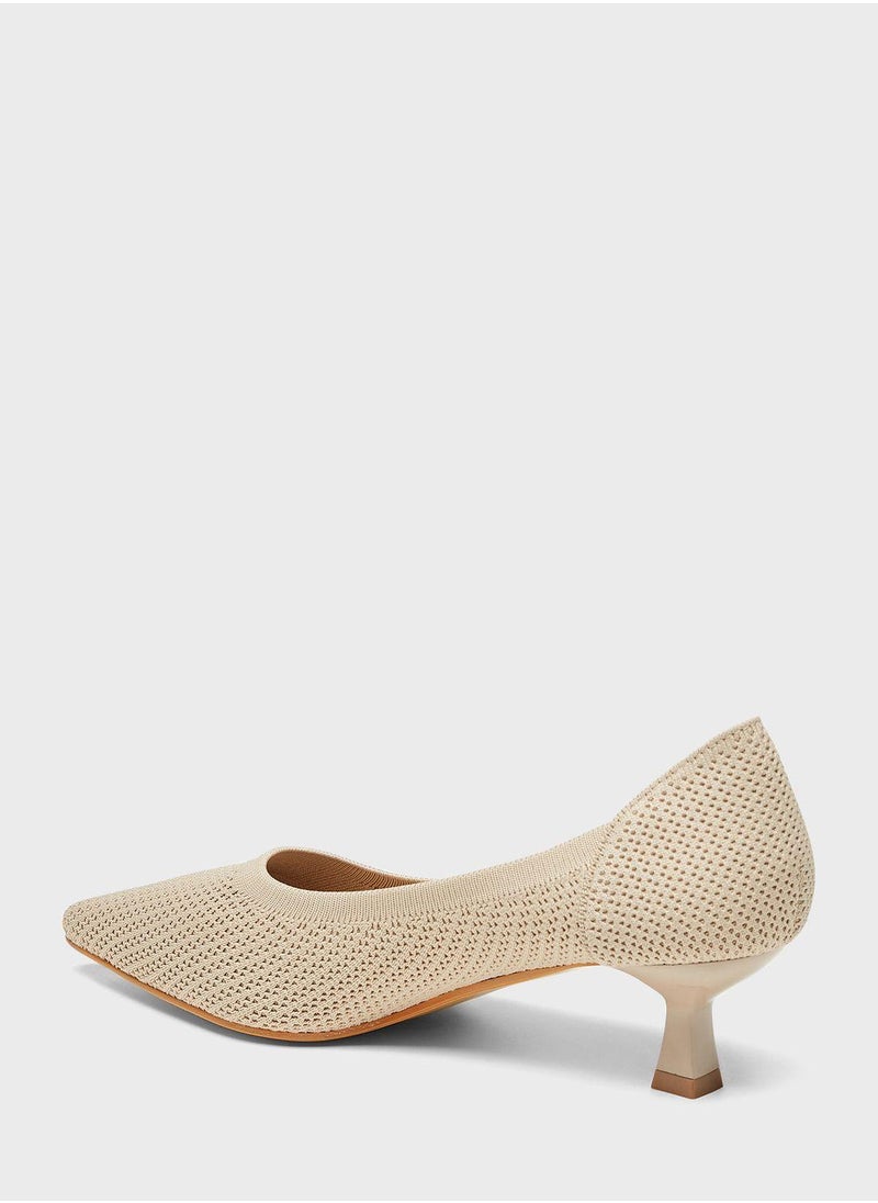 shoexpress - Pointed Toe Pumps - Image 1