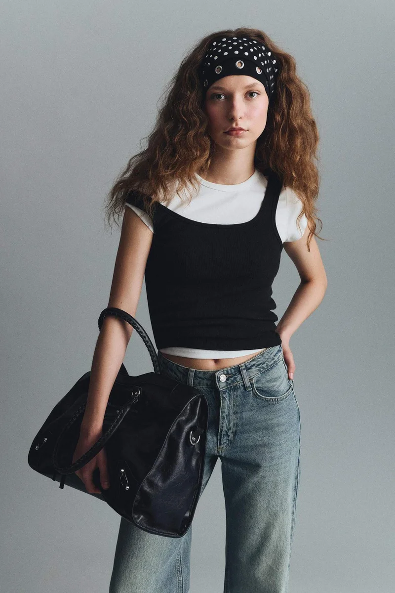 ديفاكتو Slim Fit Basic Camisole Round Collar Tank Top