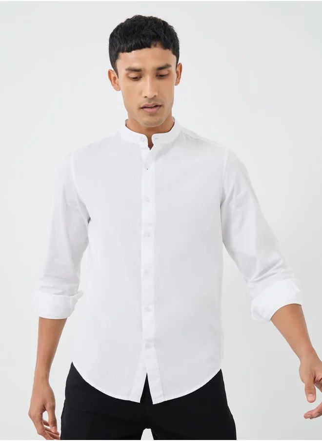 Styli Styli Solid Mandarin Collar Regular Fit Poplin Shirt