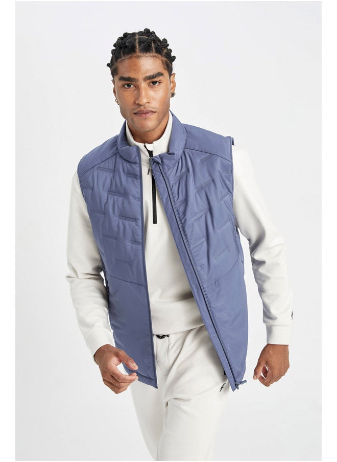 DeFacto - Man Regular Fit W/O Hoodie Vest - Image 1