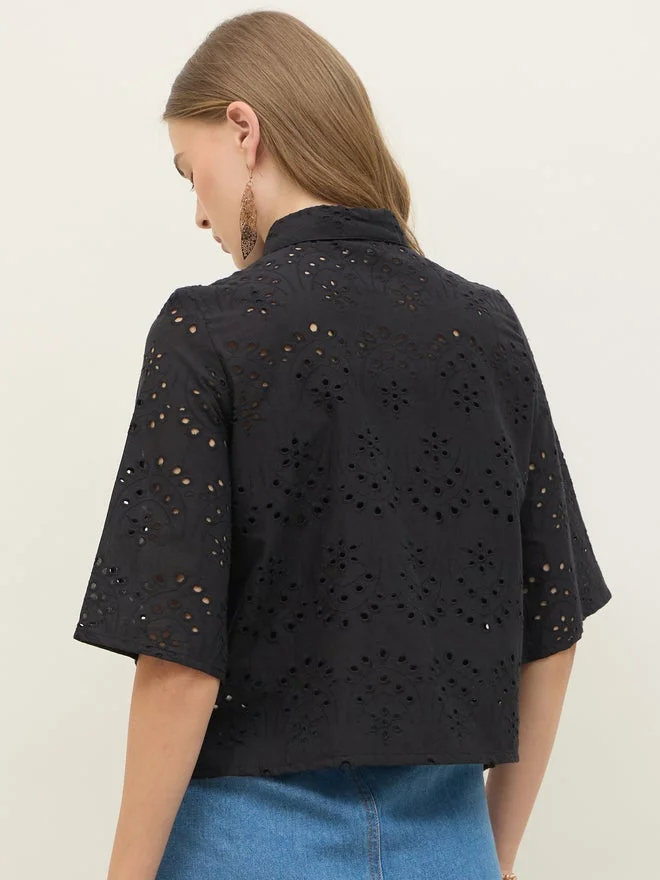 Styli Styli Schiffli Short Sleeve Shirt with Scallop Hem