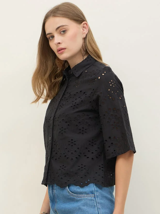 Styli Styli Schiffli Short Sleeve Shirt with Scallop Hem