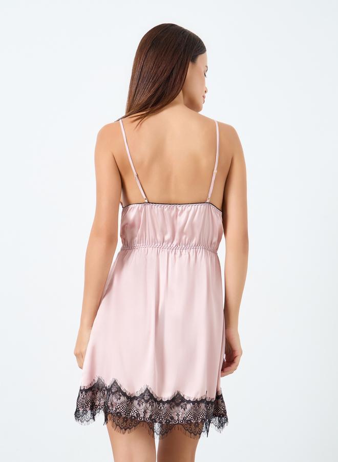 تايك تو فستان كامي مزين بدانتيل بلونين وخصر ضيق - Image 4