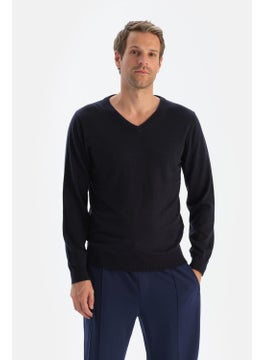 dagi Anthracite Men's Cashmere Blend V-Neck Sweater  - Image 1