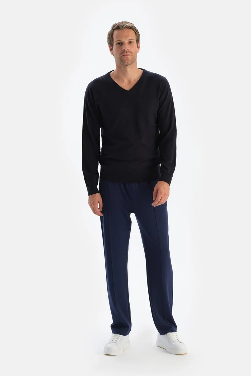 dagi Anthracite Men's Cashmere Blend V-Neck Sweater