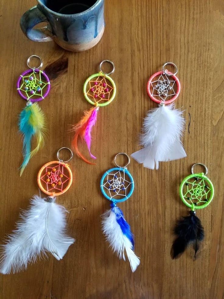 The Brown Box® Natural Dyed Feathers for Decoration & DIY Crafts with Colourful Beads | Feathers of Birds for Dream Catcher, Earrings, Cap Decoration & Art Projects | 10 Colors | 250 Pieces | 4–5 Inch - Image 4