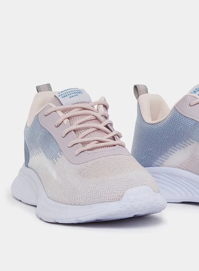 ستايلي Colorblock Textured Run Inspired Lace Up Sneaker