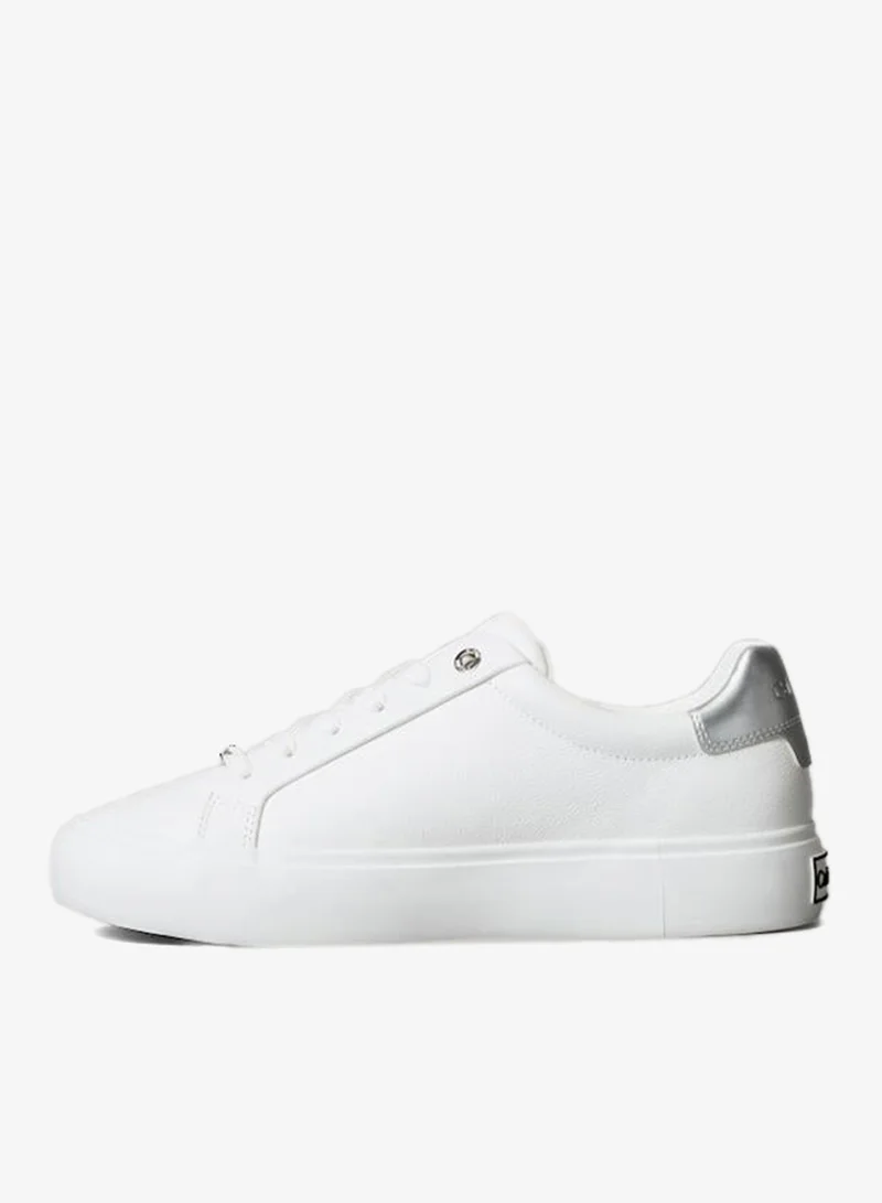 كالفن كلاين سنيكرز كاجوال برقبة منخفضة