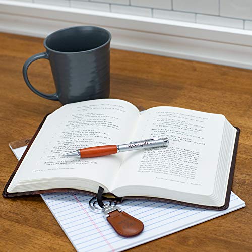 Dicksons Man of God 2 Piece Metal Woodgrain Ballpoint Pen and Leatherette Keychain Gift Boxed Set - Image 2