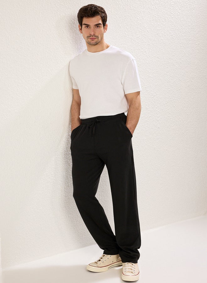 trendyol Black Comfortable Molded Camisole Flexible Knitted Fabric Trousers - Image 4