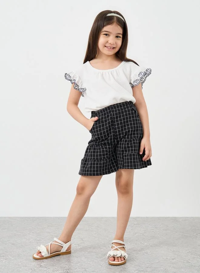 ستايلي Styli Embroidered Sleeve Top and Checked Shorts Set