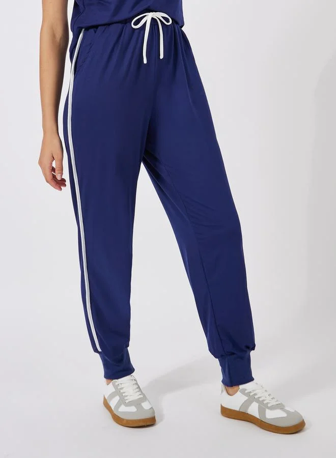 Styli Contrast Piping Detail T-Shirt & Joggers Co-Ords