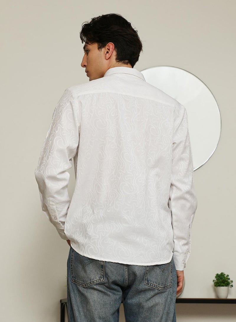 Campus Sutra White Paisley Self-Design Slim Fit Shirt For Men - Image 5