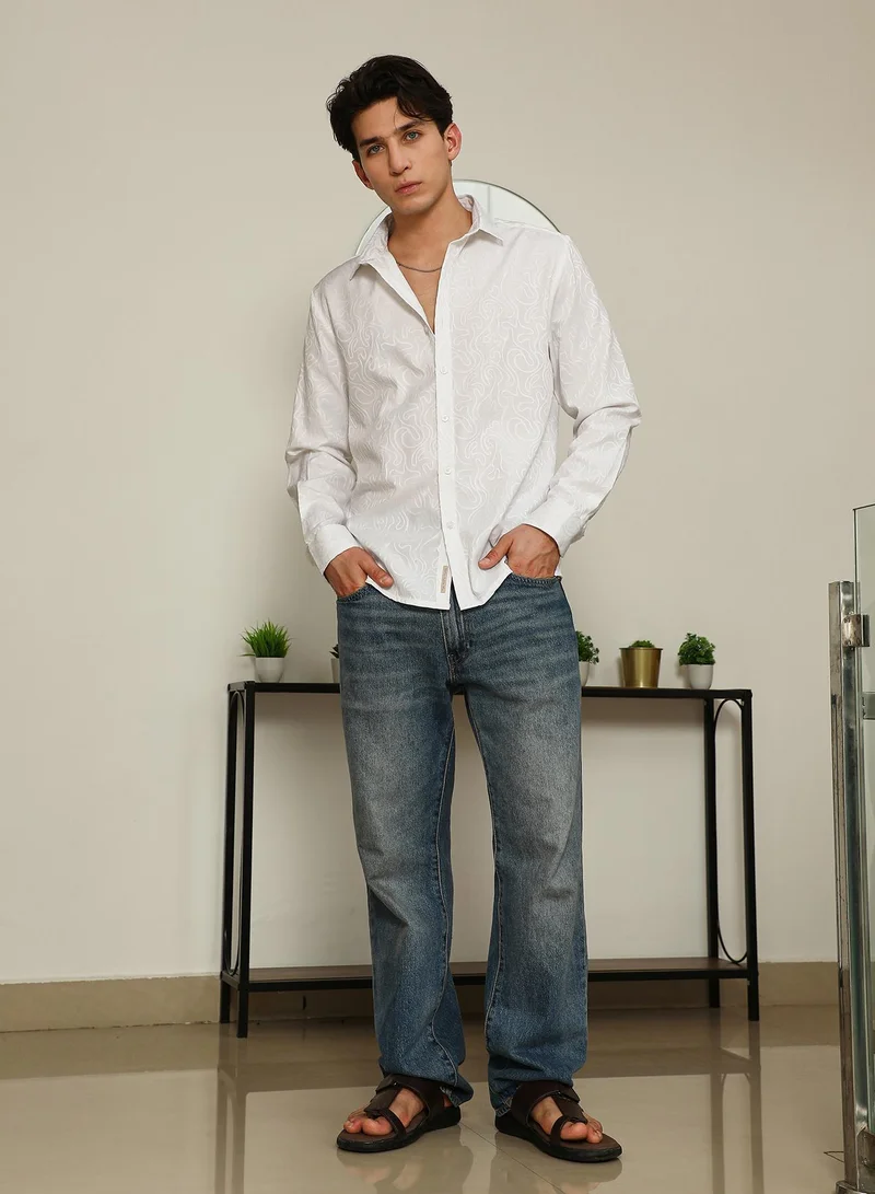 Campus Sutra White Paisley Self-Design Slim Fit Shirt For Men