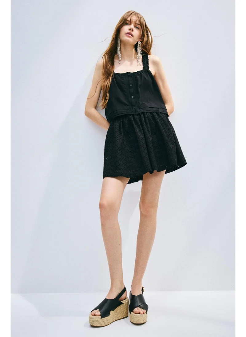 اتش اند ام Lace-detail strappy top