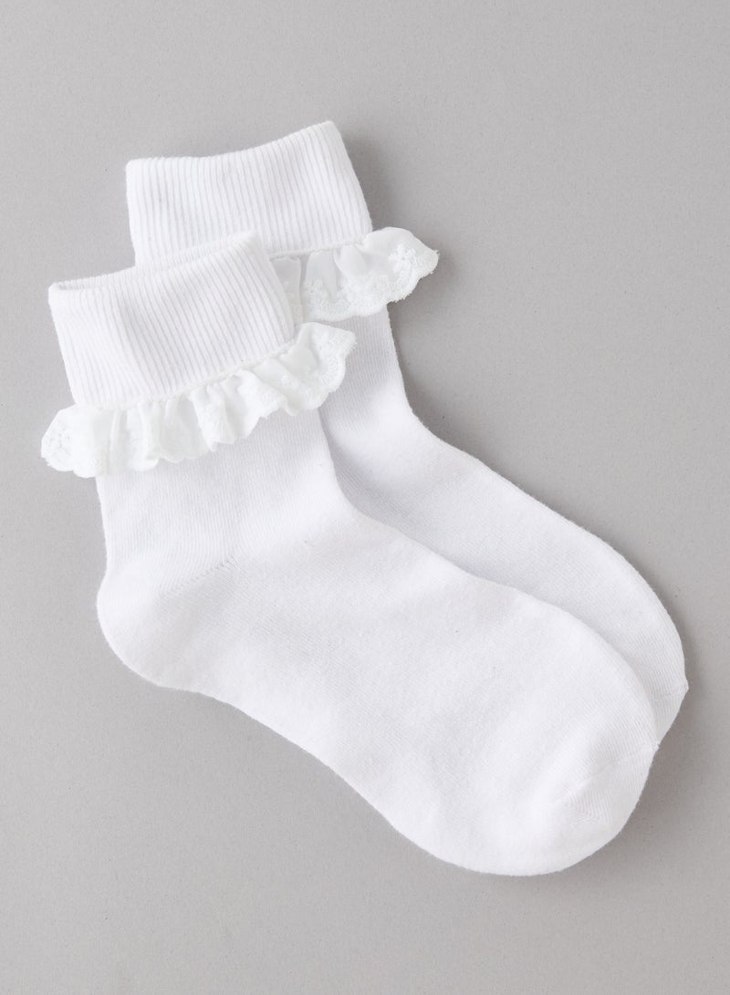 American Eagle AE Ruffle Trim Boyfriend Socks 