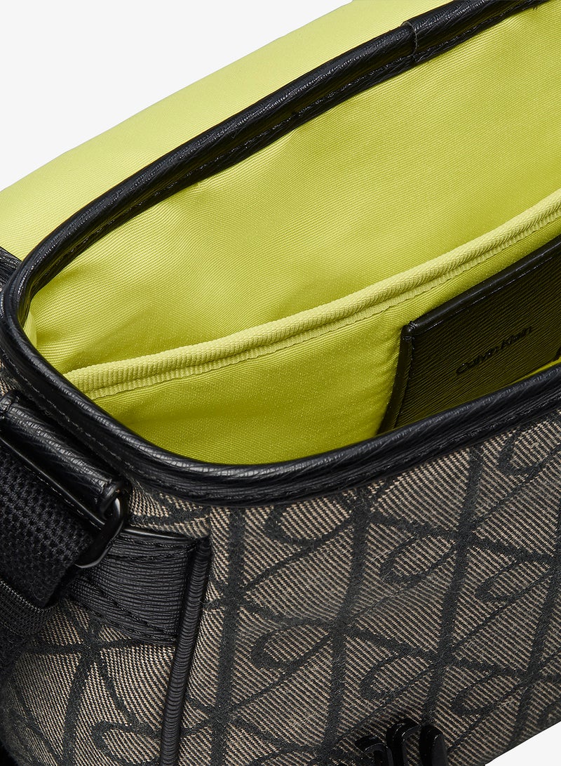CALVIN KLEIN Emblem Jacquard Small Messenger Bag - Image 4
