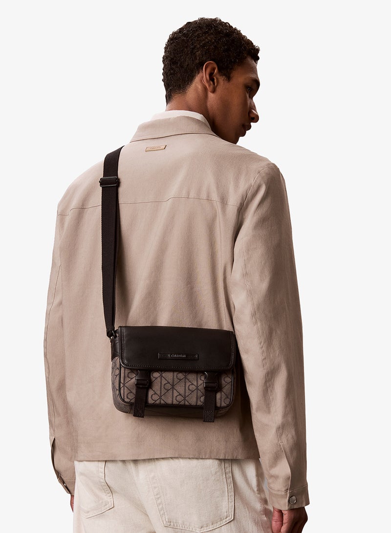 CALVIN KLEIN Emblem Jacquard Small Messenger Bag - Image 2