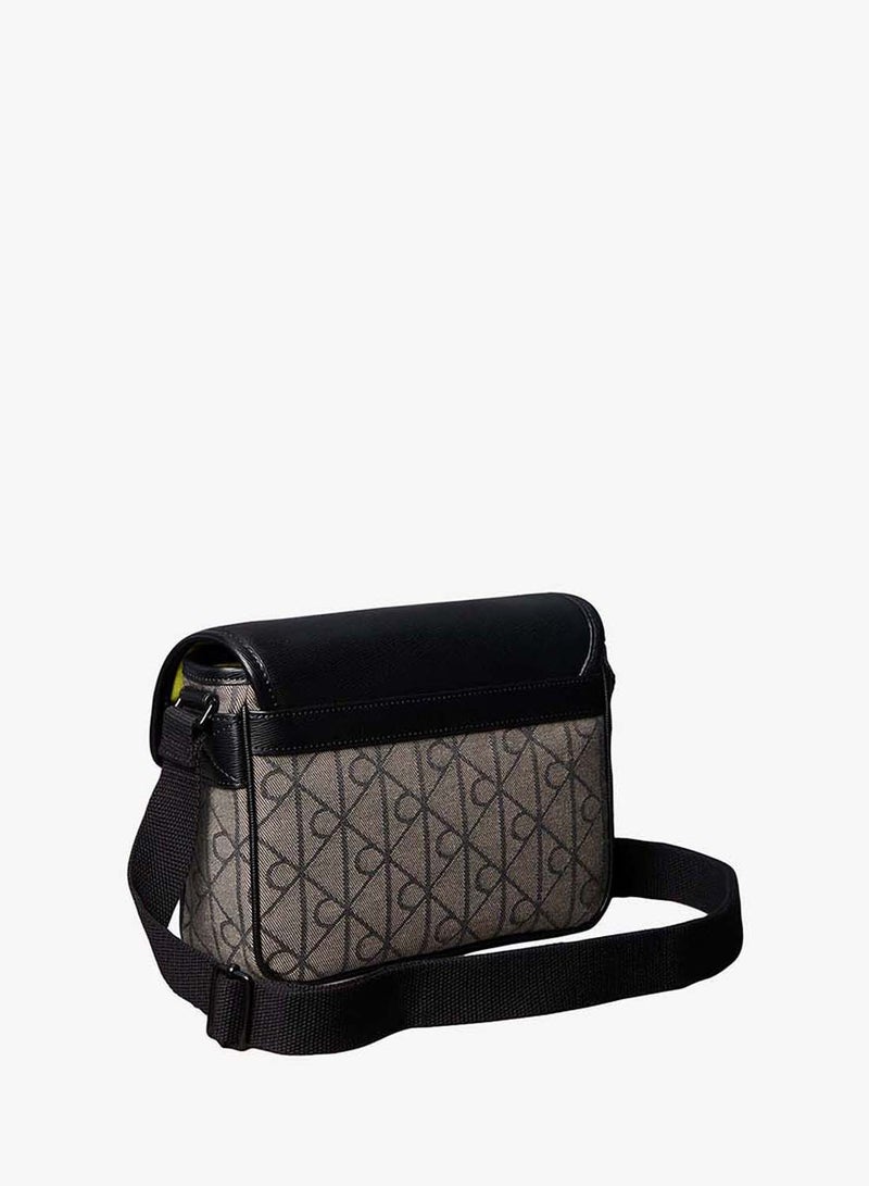 CALVIN KLEIN Emblem Jacquard Small Messenger Bag - Image 3