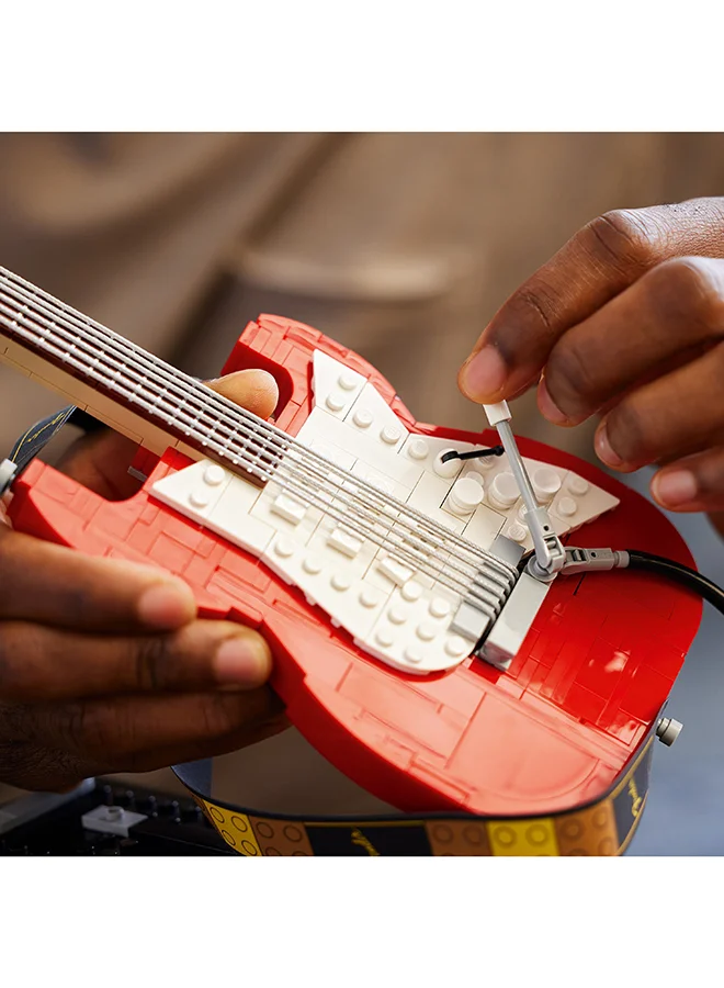 LEGO Ideas Fender® Stratocaster™ 21329 Building Kit; Cool Gift Idea for Music Lovers, Featuring a Buildable Display Model of a Fender® Stratocaster™ Guitar and 65 Princeton® Reverb Amplifier (1,074 Pieces) 18+