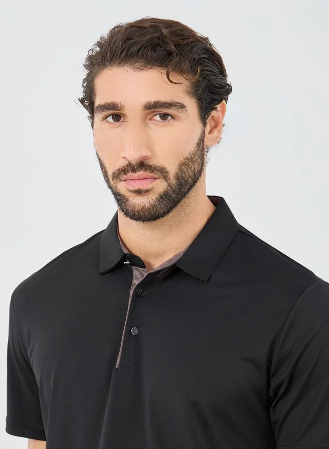 Styli Styli Contrast Placket Regular Fit Polo T-Shirt