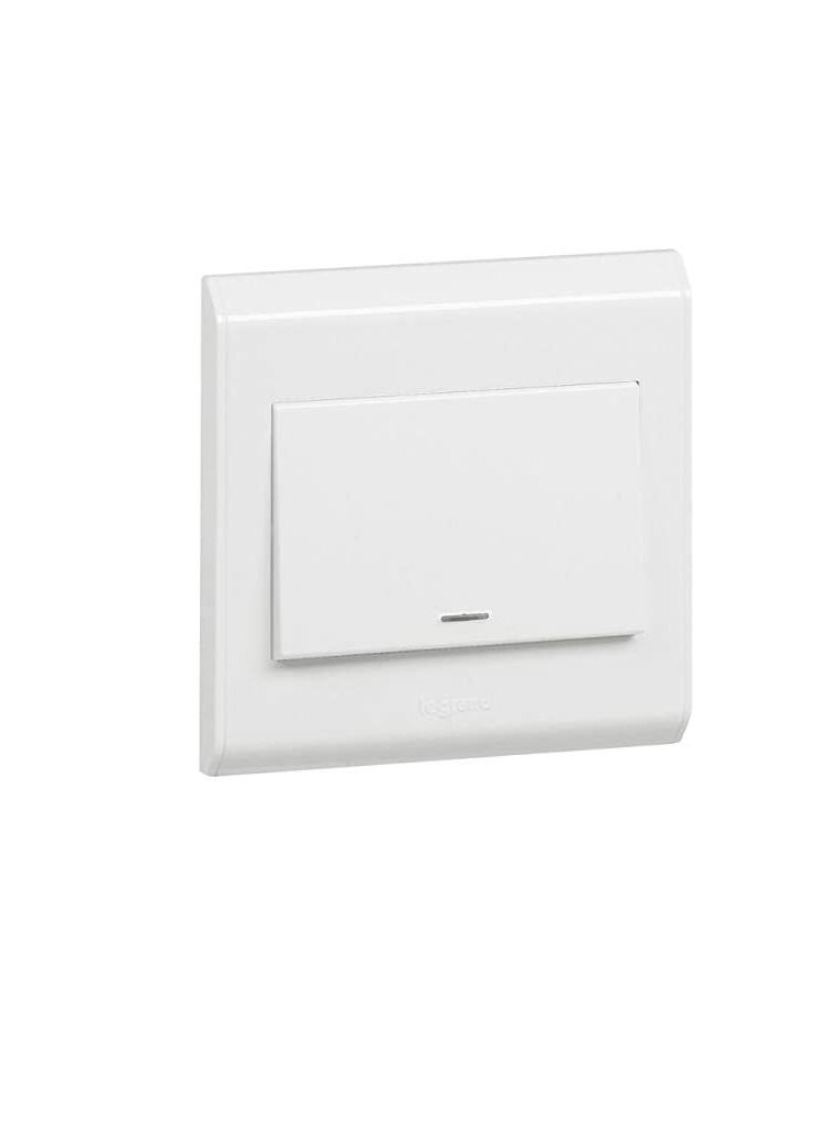 ليجراند مفتاح ليجراند سينيرجي أبيض مزدوج القطب 1Gang 1way مع مؤشر الطاقة ووصلة الأرض (20 أمبير 250 فولت - 617071) - Image 3