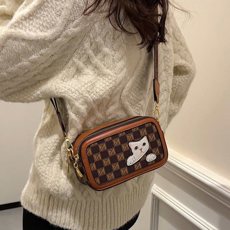 Underarm Bag For Women 2024 Autum New Classic Versatile Shoulder Bag Niche Design Small Square Bag Presbyopic Crossbody Bag - Image 4