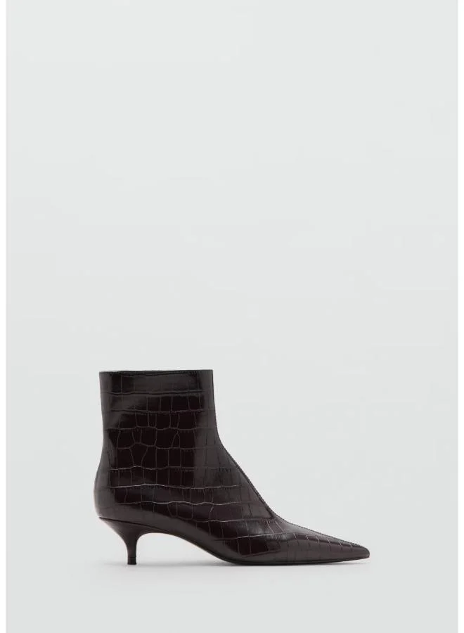 Kitten Heel Pointed Toe Ankle Boots